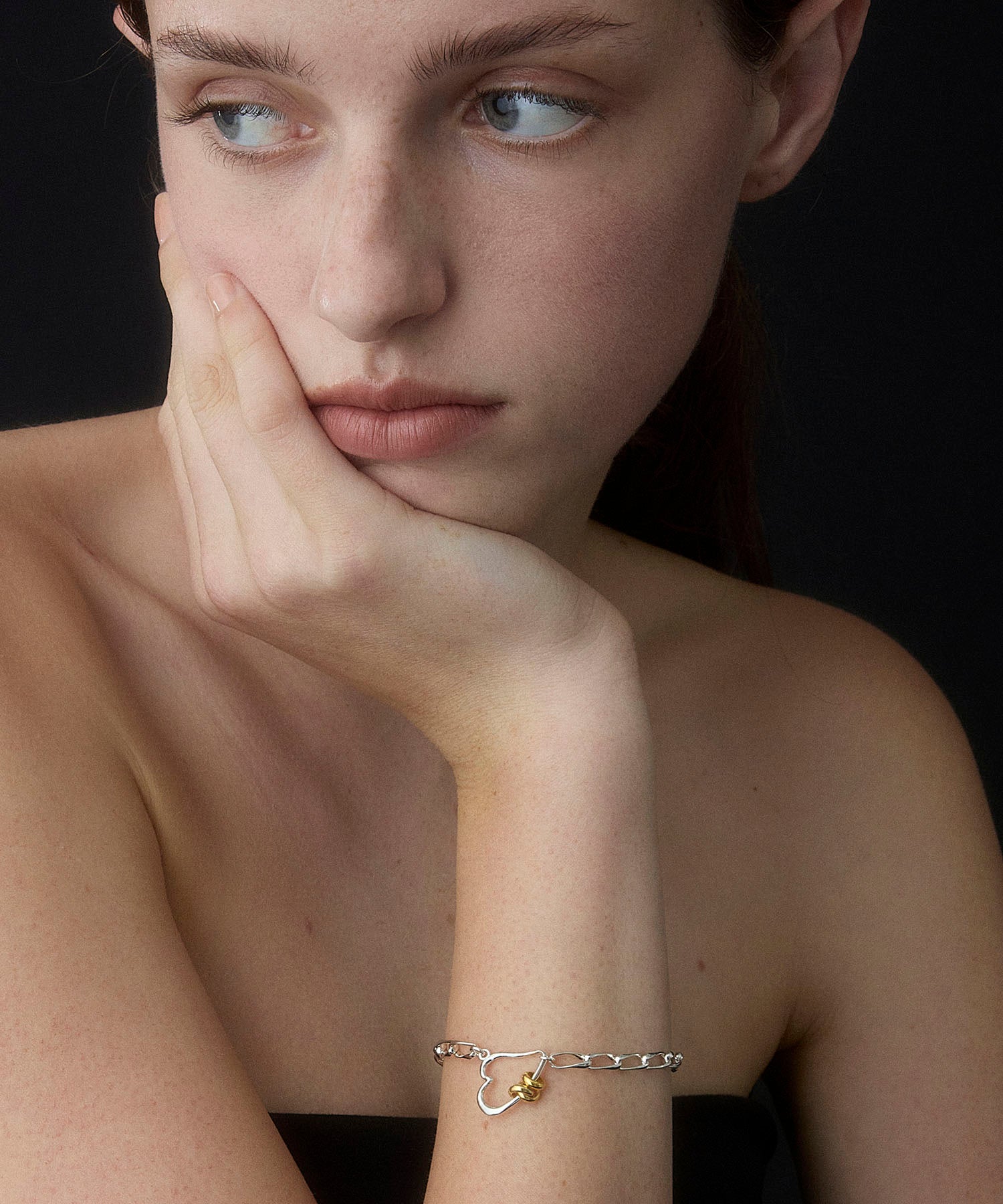 LAPUIS] Rough heart bracelet | CASSELINI ONLINE SHOP