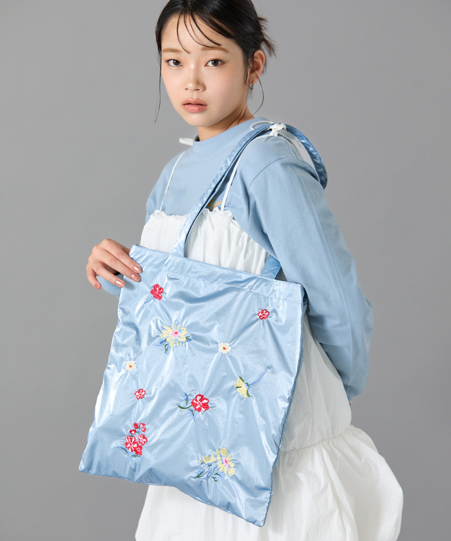 Casselini(キャセリーニ)刺繍ナイロントート | CASSELINI ONLINE SHOP